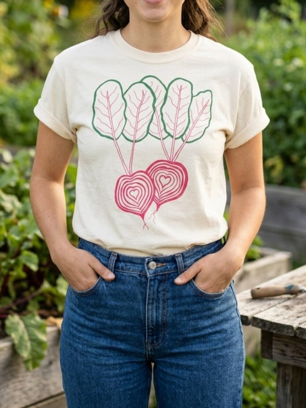 Beet Graphic T-Shirt 🥬✨ | Vegetable Screen Print Tee | Garden Foodie Aesthetic
